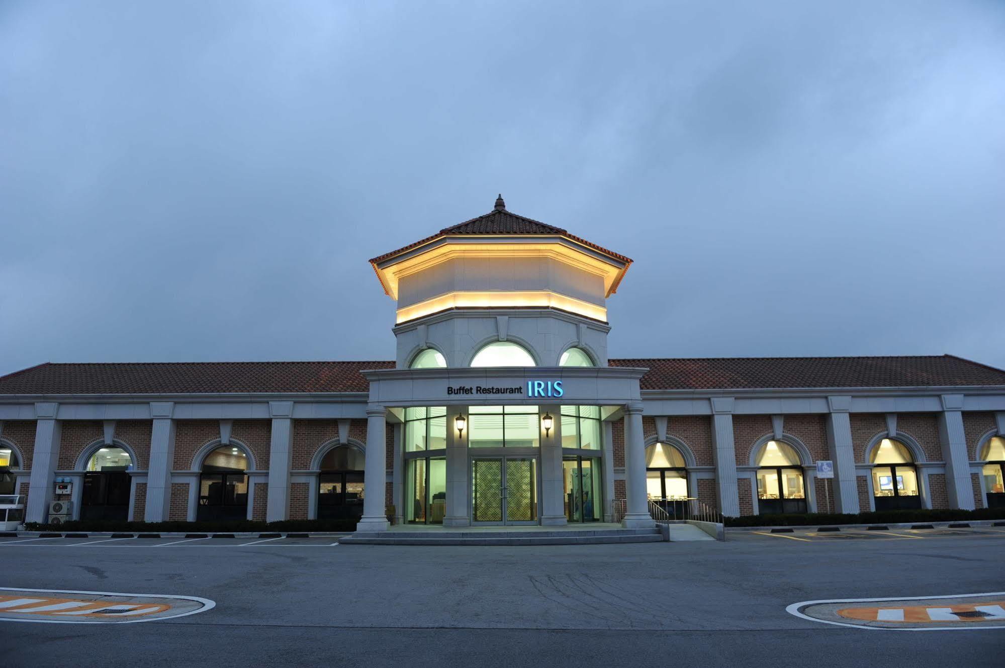 Hotel Pineridge Sokcho Exterior foto
